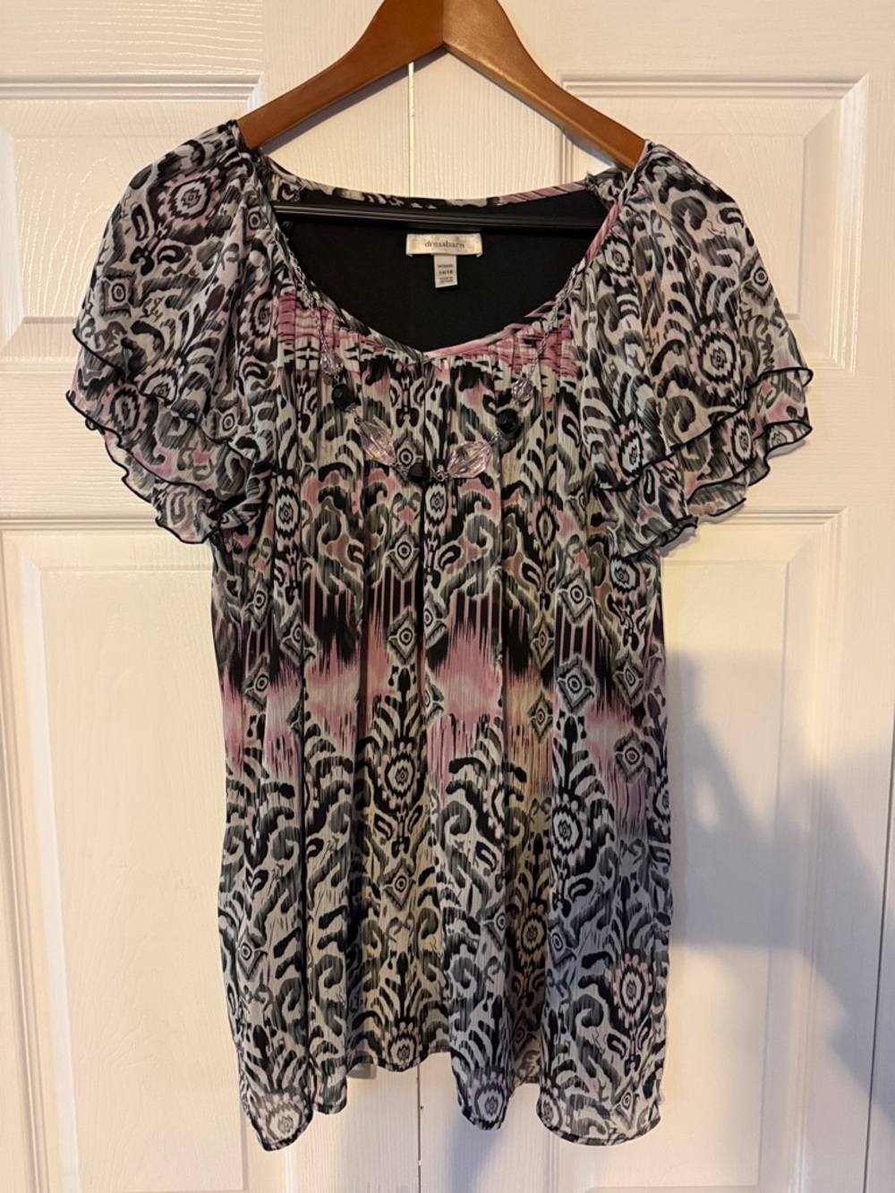 dressbarn Pink, Black and Gray Ruffle Sleeve Printed Blouse + earrings to match